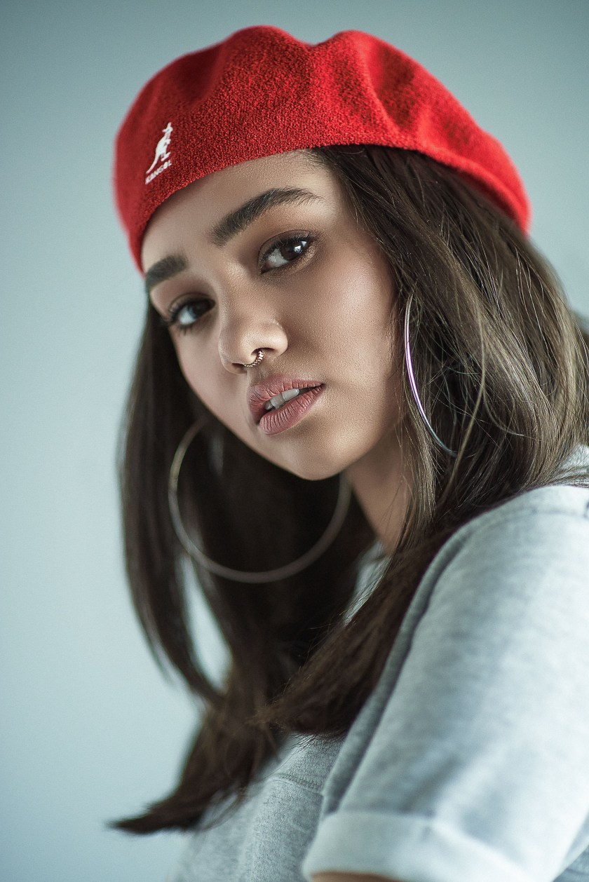 Kangol_SS17_09035_hoop_depth